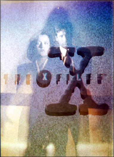X-Files: Season Two (3D Hologram Subset) card X3 The Truth is Out There