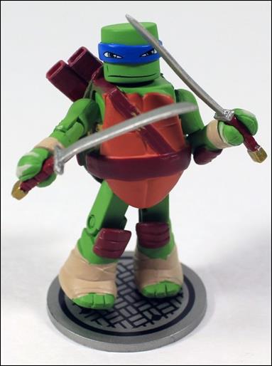 Teenage Mutant Ninja Turtles Minimates (Series 1) figure 5 Leonardo