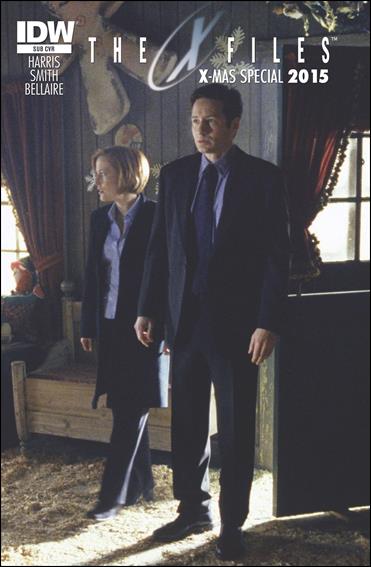 X-Files X-Mas Special issue 2015-B Photo Wraparound Subscription Cover