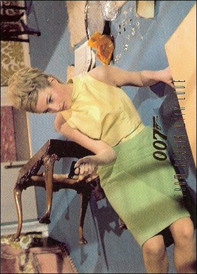 James Bond Connoisseur's Collection Volume One: The '60s (Base Set) card 17 From Russia With Love