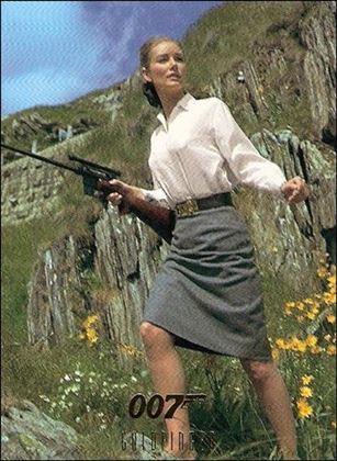 James Bond Connoisseur's Collection Volume One: The '60s (Base Set) card 22 Goldfinger