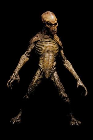X-Files figure 8 Docile Alien