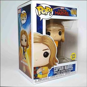 POP! Marvel figure 444 Captain Marvel w/ Tessaract (Glows-In-The-Dark)