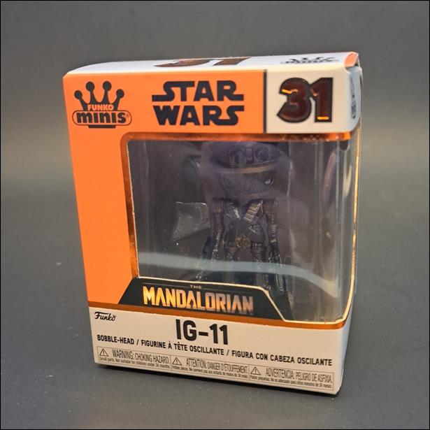 Funko Minis figure 31 IG-11