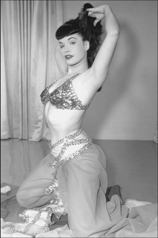 Bettie Page: Unbound issue 6-F 1:10 Virgin Photo Cover