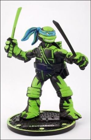 Teenage Mutant Ninja Turtles (2012) Exclusives figure 1-B Night Shadow Leonardo (Loose)