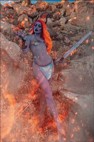 Red Sonja / Hell Sonja issue 3-F 1:10 Cosplay Virgin Photo Cover