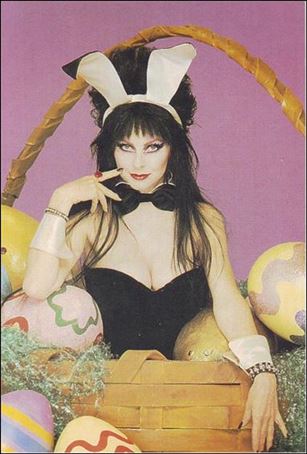 Elvira Mistress of the Dark (Base Set) card 51