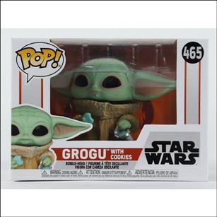 POP! Star Wars figure 465 Grogu with cookies