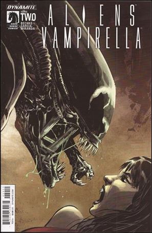 Vampirella/Aliens issue 2 Standard Cover