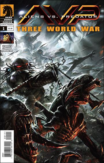Aliens vs Predator: Three World War issue 1 Raymond Swanland Gatefold Cover