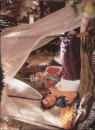 Ace Ventura: When Nature Calls (Base Set) card 55 The Doctor Did It?