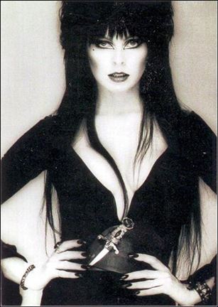 Elvira Mistress of the Dark (Base Set) card 58