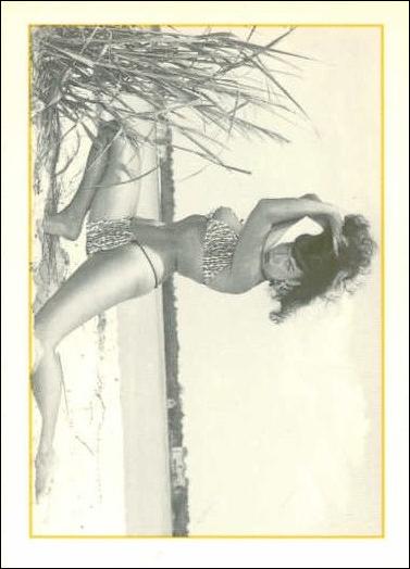 Bunny Yeager's Bettie Page (Base Set) card 11