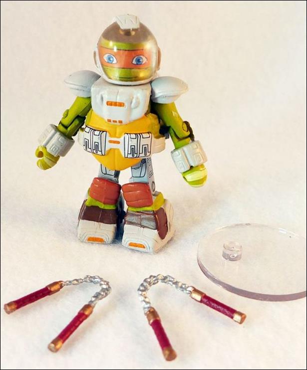Teenage Mutant Ninja Turtles Minimates (Series 5)  figure 3 Space Michelangelo
