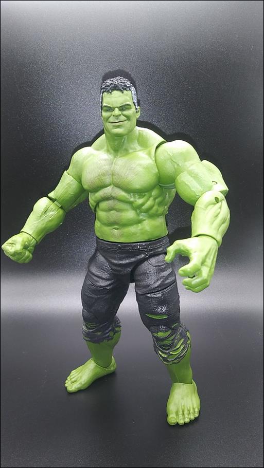 Marvel Legends Series: Avengers (Hulk Series) figure 8 Hulk