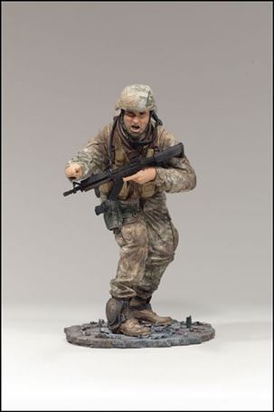 McFarlane Military (Redeployed) Series 2 figure 4 Marine Lieutenant