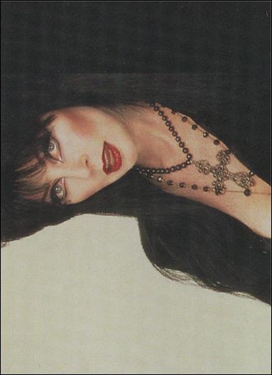 Elvira Mistress of the Dark (Base Set) card 1