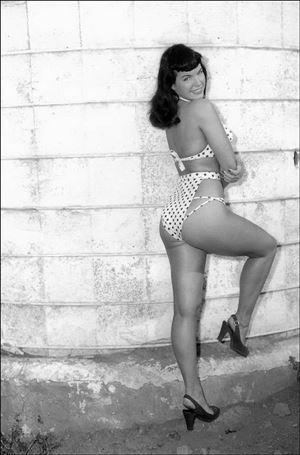 Bettie Page: The Curse of the Banshee issue 2-K Bettie Page Pin Up 1:11 Virgin Photo Cover