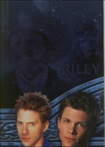 Buffy the Vampire Slayer: Men of Sunndydale (Dressed to Kill Puzzle Subset) card DK1