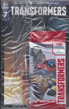 Transformers (2019) issue 7-C Polybagged Livio Ramondelli Cover w/ Trading Cards