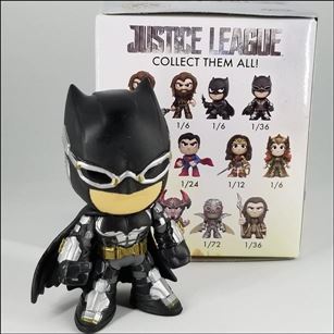 Justice League Mystery Minis figure 6 Batman (Combat Armor)  1/36