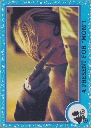 E.T. The Extra-Terrestrial (Base Set) card 40 A Present For 