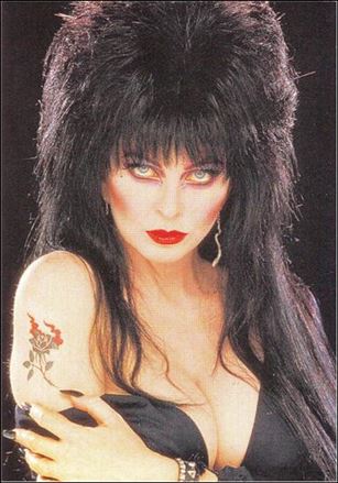 Elvira Mistress of the Dark (Base Set) card 45