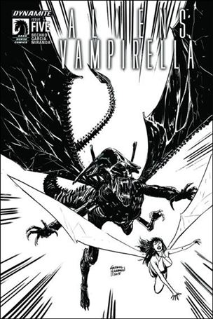 Vampirella/Aliens issue 5-B Black & White Cover 1:15