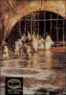 Batman Returns Stadium Club (Base Set) card 17 Penguins