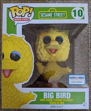 Pop! Sesame Street figure 10-B Big Bird (Flocked)