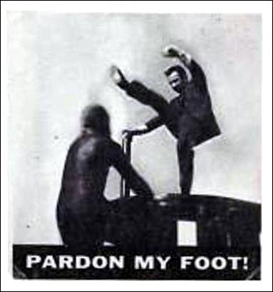 Get Smart (Base Set) card 5 Pardon My Foot!